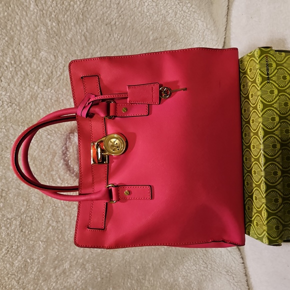 Michael Kors Handbags - Michael Kors Large Hamilton Tote Electric Pink W/ Goldtone Hardware BOGO HALF